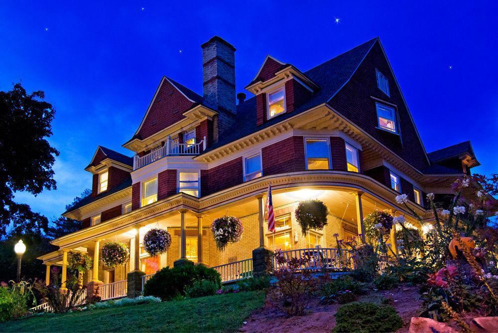 Old Rittenhouse Inn ベイフィールド エクステリア 写真