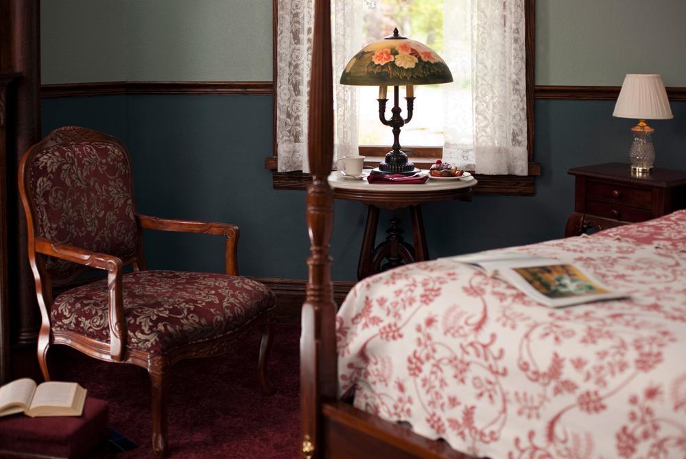 Old Rittenhouse Inn ベイフィールド エクステリア 写真